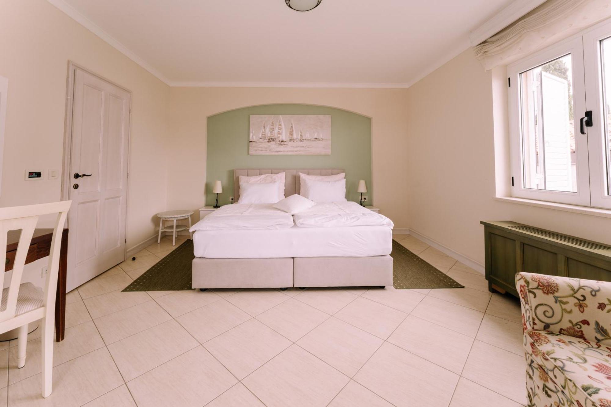Abalone Ex Grand Dramalj Hotel Crikvenica